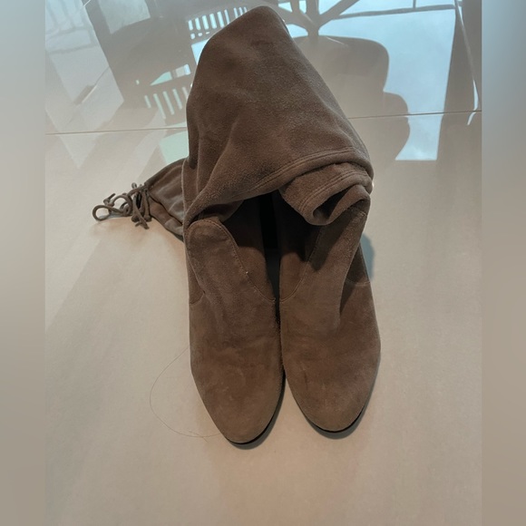 Stuart Weitzman Grey Suede Over-The-Knee Boots - Picture 4 of 6